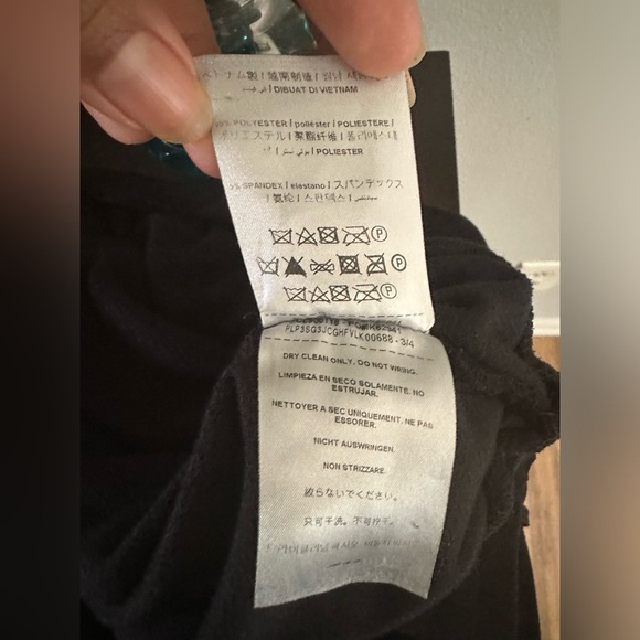 GUESS Los Angeles Women’s XL Black, Velvet joggers,sweats,casual Pants - Picture 4 of 5